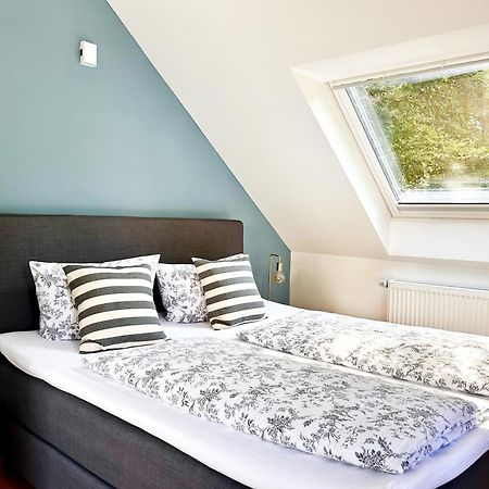 Ferienwohnung Weingut Villa Huesgen Am Moenchhof Трабен-Трарбах Екстериор снимка