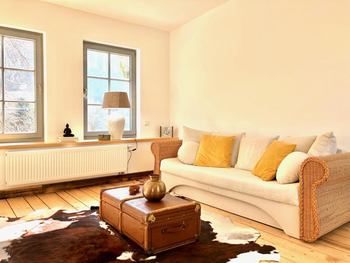 Ferienwohnung Weingut Villa Huesgen Am Moenchhof Трабен-Трарбах Екстериор снимка